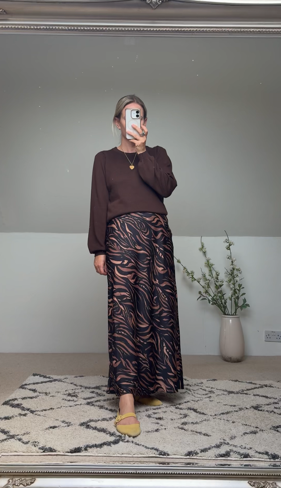 Tara skirt in Tiger