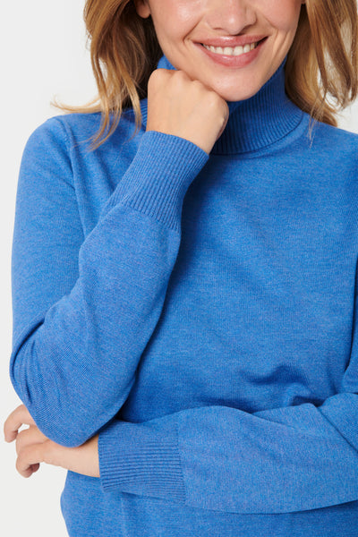 Mila rollneck in blue