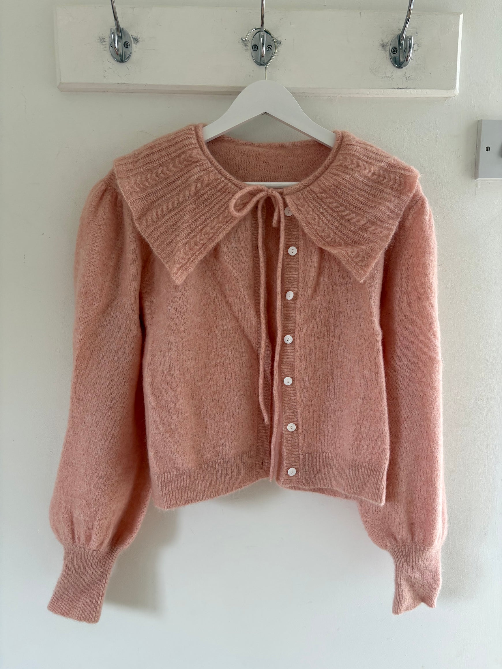 SAMPLE pink collar cardigan size 10