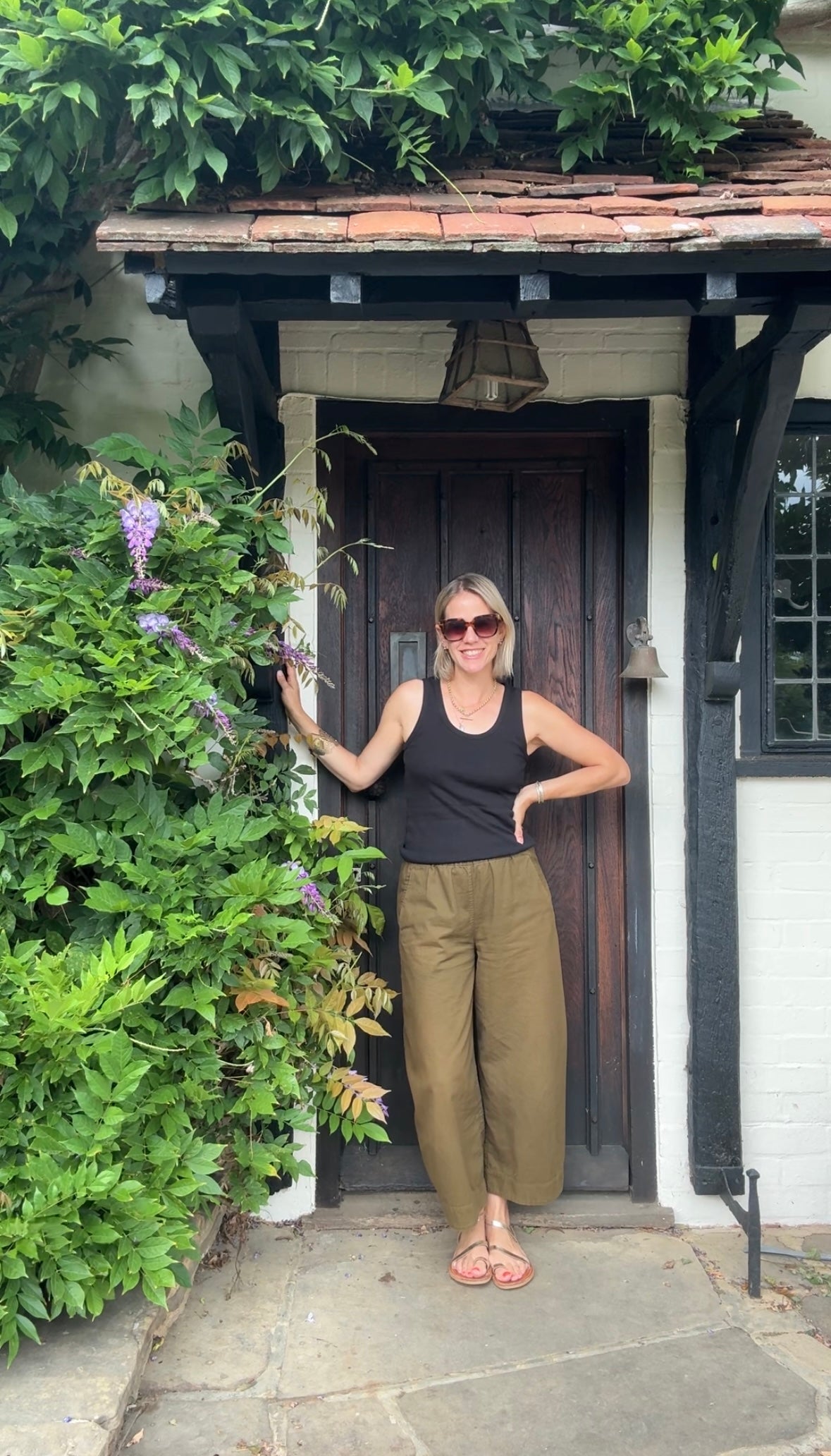 Rachel scoop neck tank vest in black