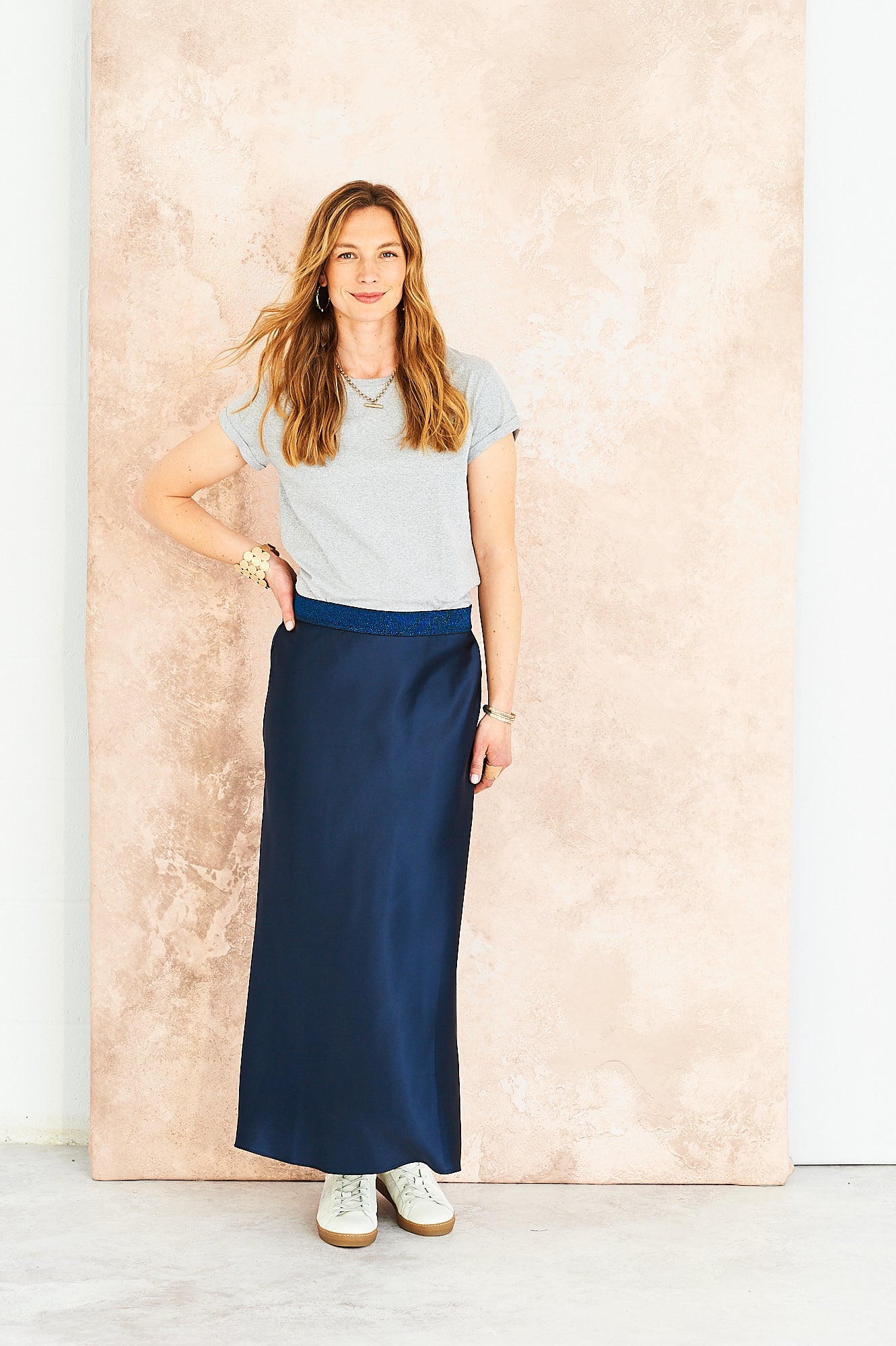 Freya organic cotton t-shirt in heather grey