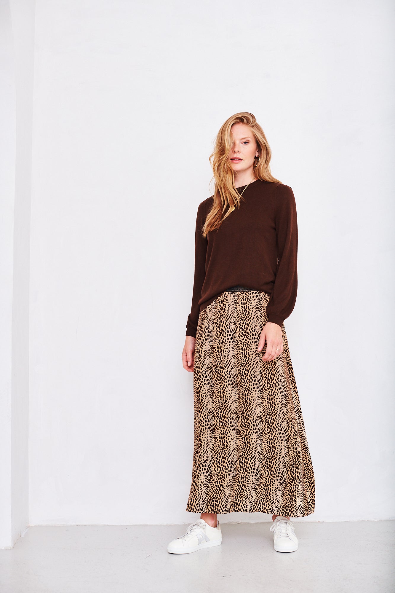 Marnie jumper in chocolate