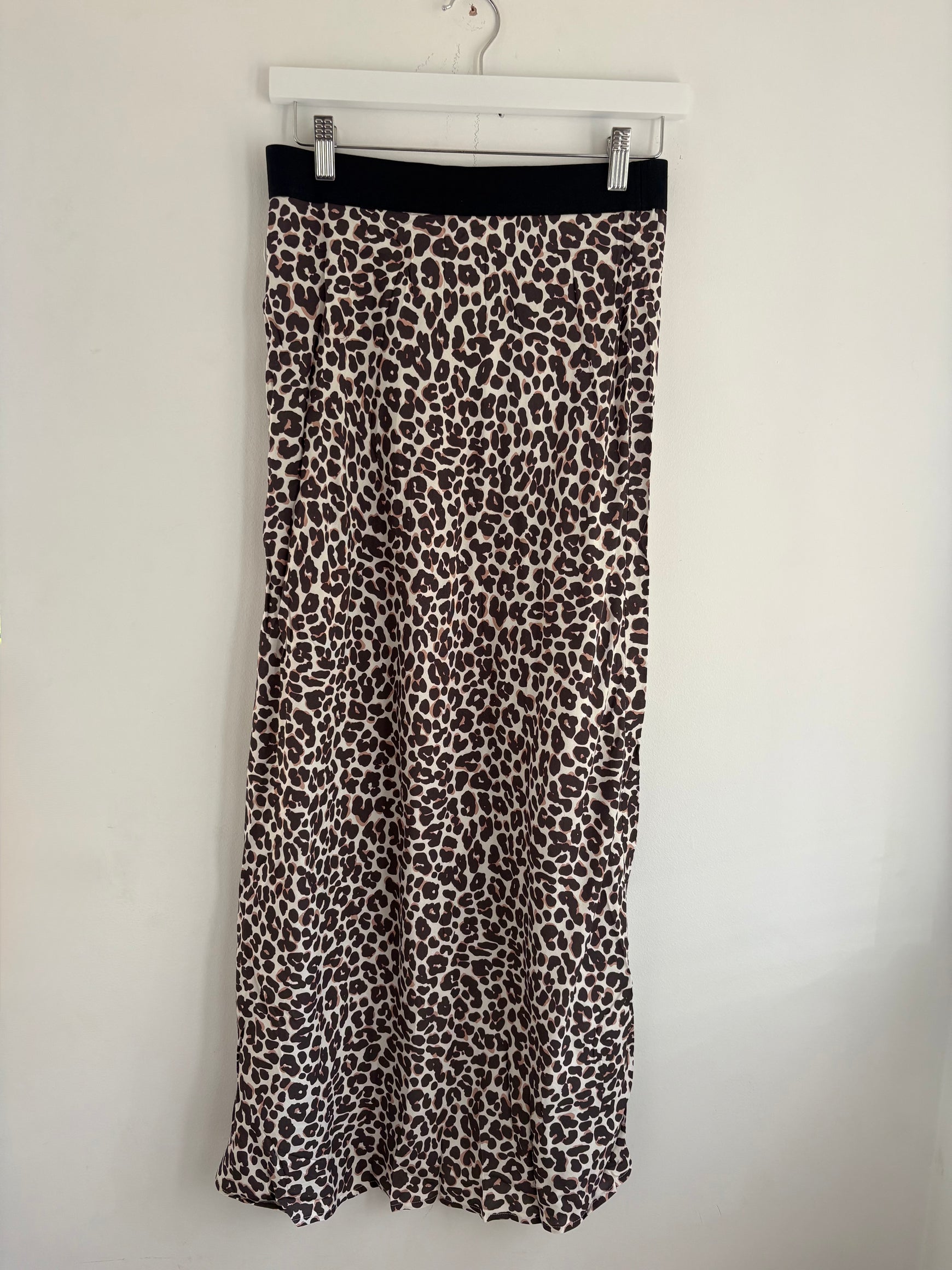 Sample Leopard skirt size 10