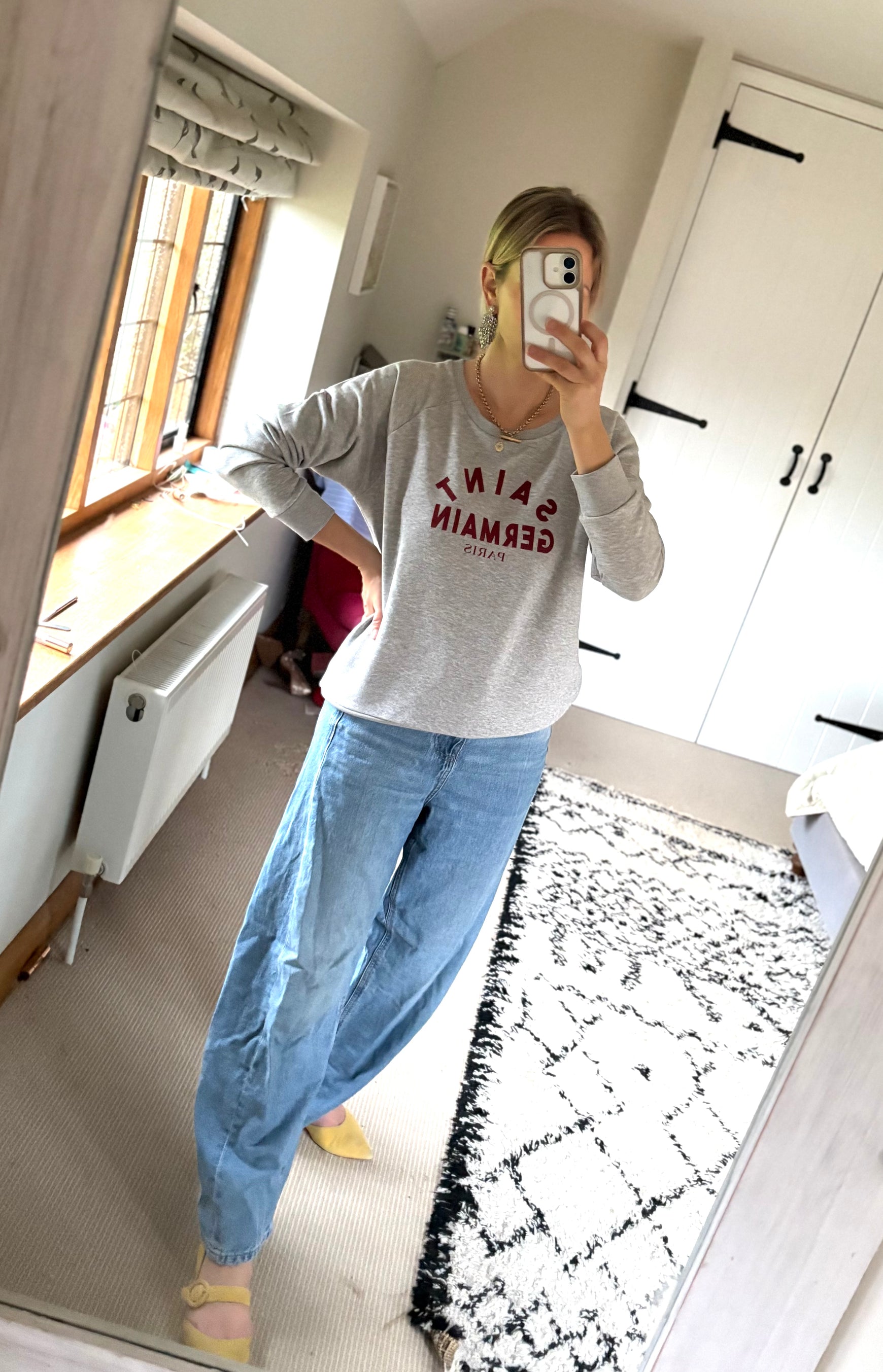 Saint Germain sweatshirt