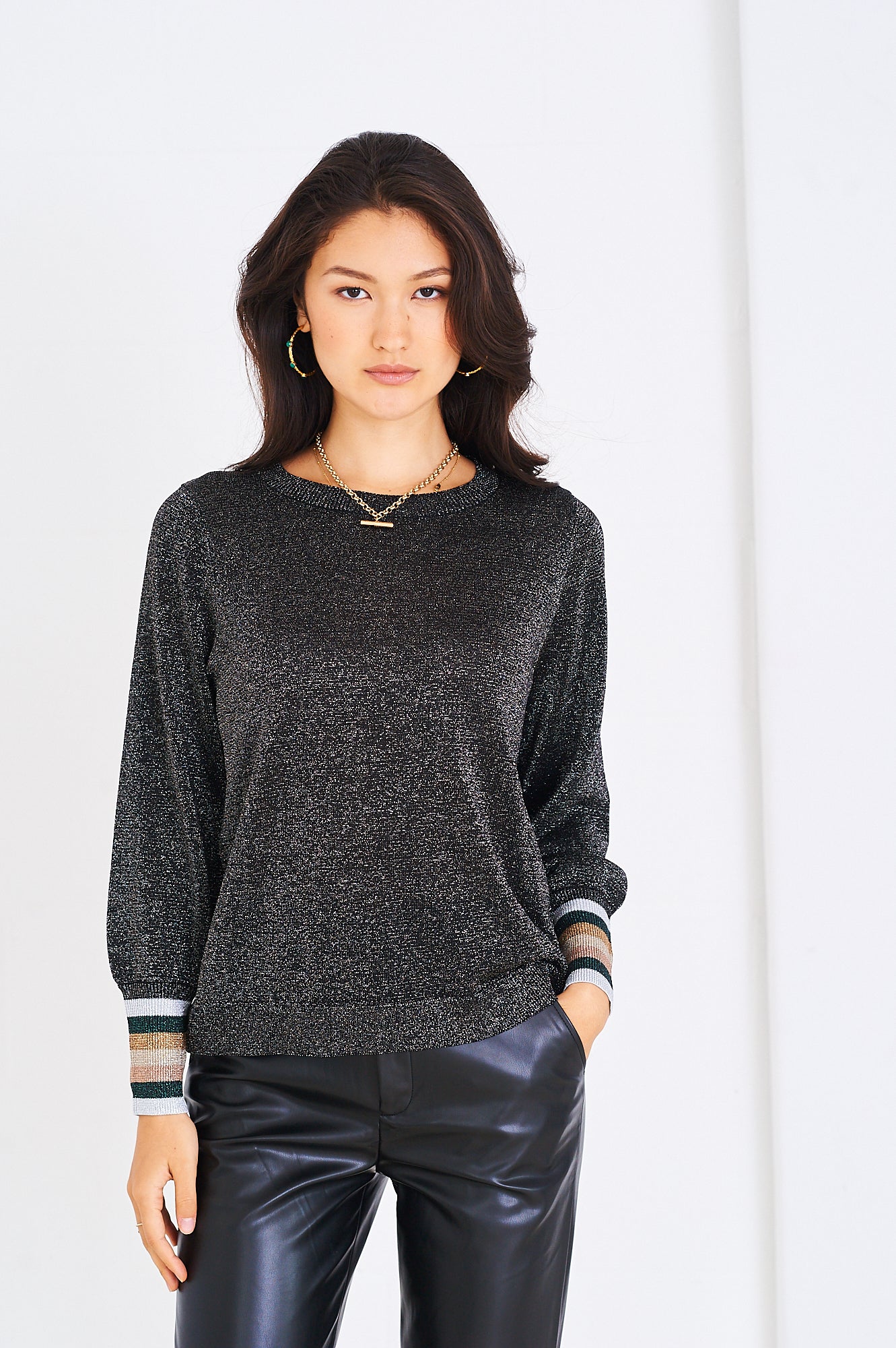 Isabella top in black