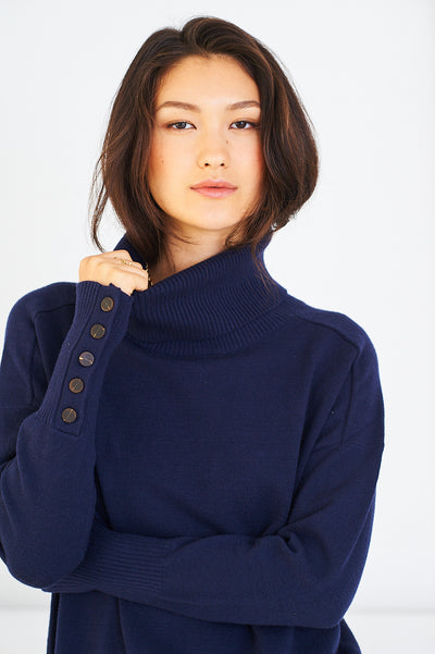 Laura rollneck in navy