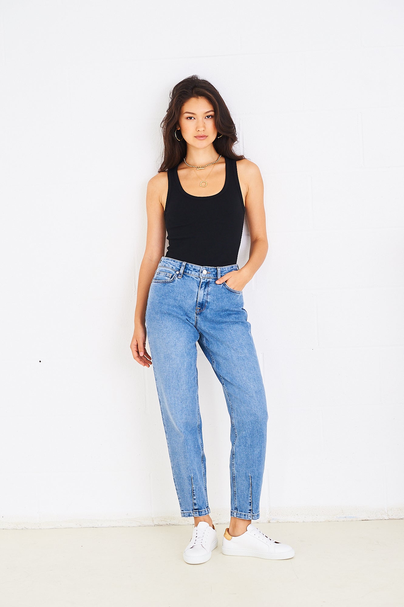 Rachel scoop neck tank vest in black