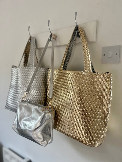 Tabitha reversible bag in pale gold/silver