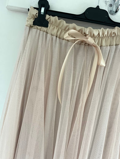Victoria tulle skirt in champagne