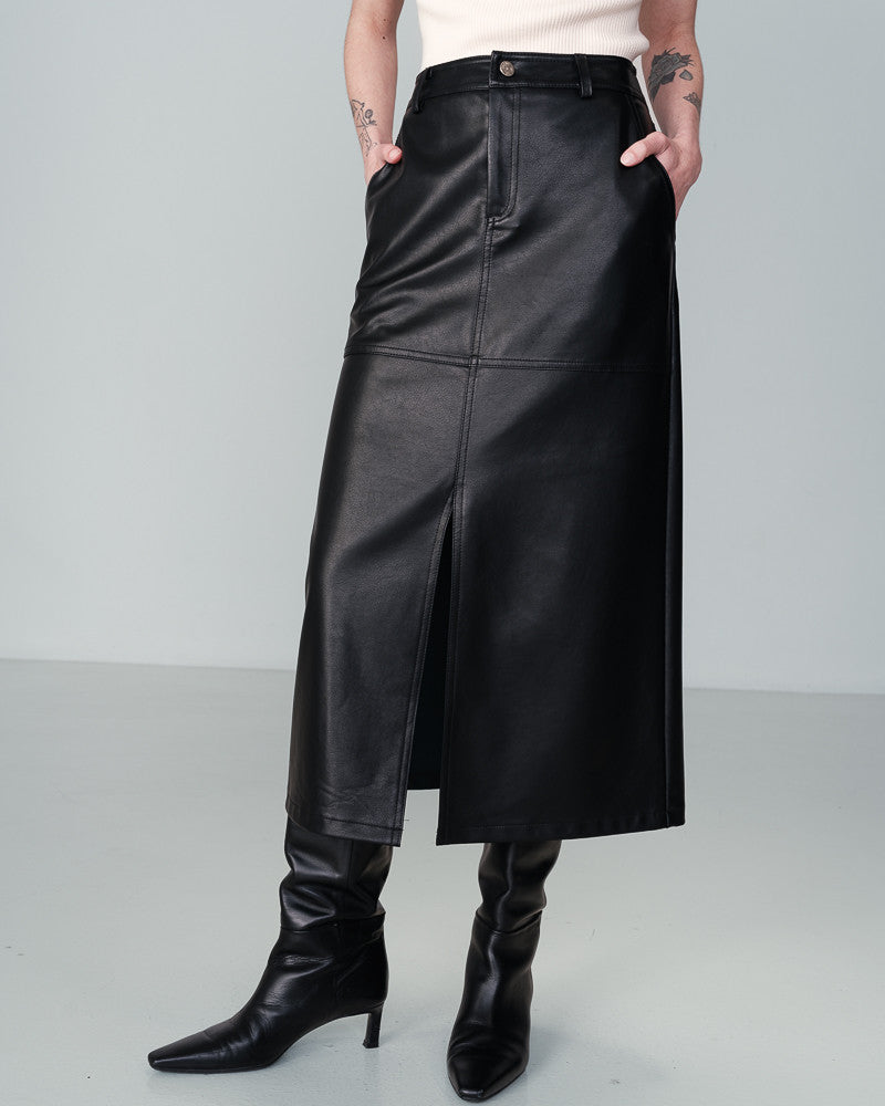 Nory faux leather skirt