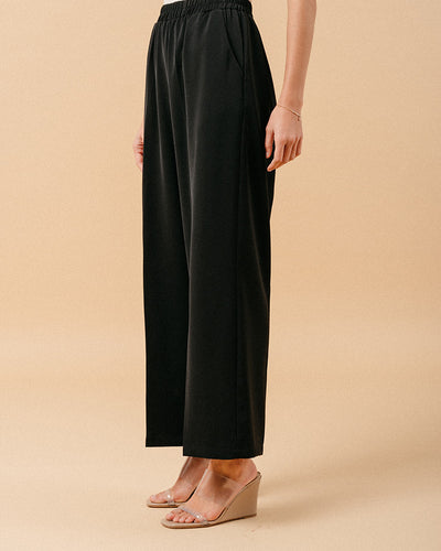 Match trousers in black