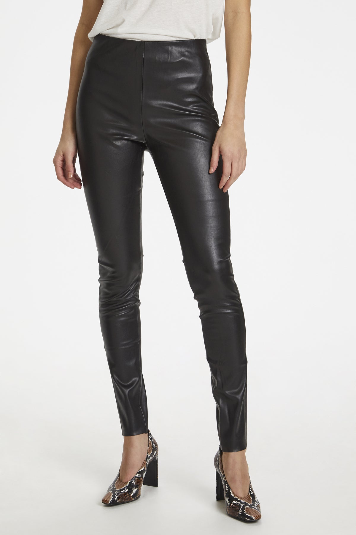 Kaylee faux leather leggings