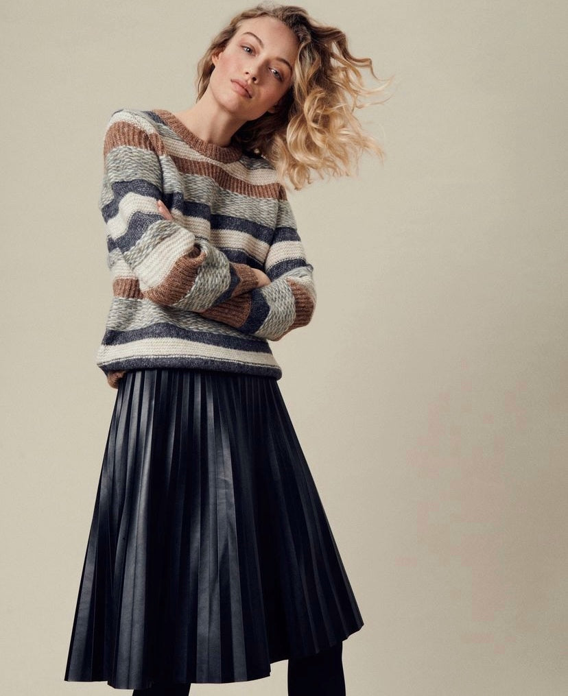 RHODOLIRION CM着用✨️ Tiered Jumper Skirt RHODOLIRION CM着用✨️ Tiered Jumper Skirt